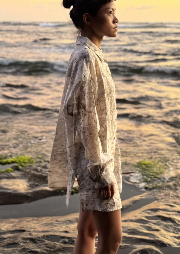 Botanical Mid-Length Shirt - immagine 2