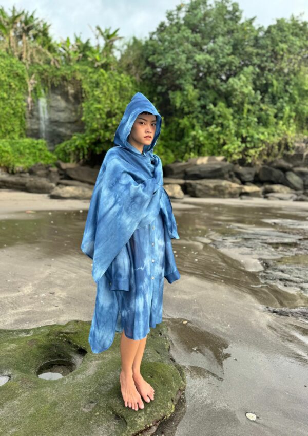 MAXI SCARF HOODIE BLUE INDIGO - immagine 4